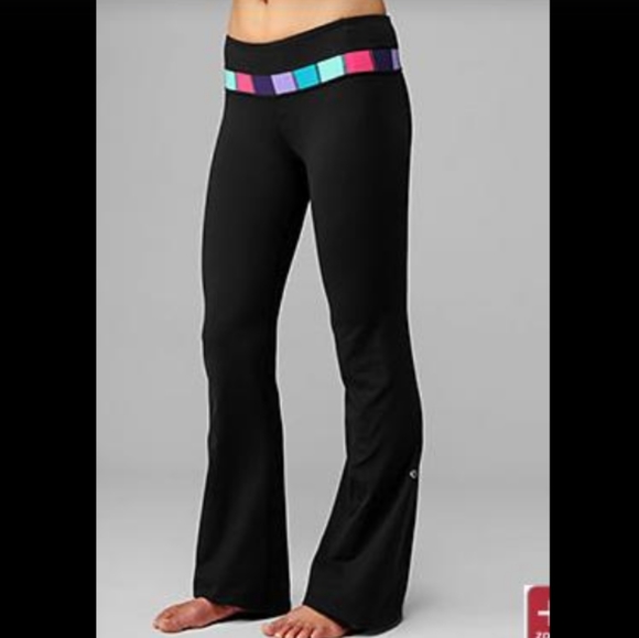 lululemon athletica Pants - Lululemon Groove Pant 
Black and quilt print sz 6